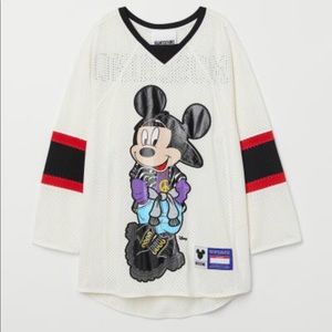 Oversized mesh t-shirt . Can be worn as dress